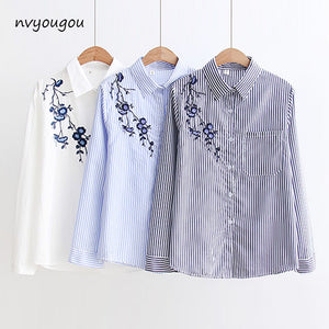 Autumn Floral Embroidery White Long Sleeve Women Blouses Blue Striped Shirt Cotton Casual Women Tops Blusas 2018 Fashion shirt