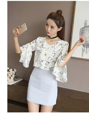 Neploe Floral Shirt V-neck Woman Blouses Tops Half Flare Sleeve Shirts Korean Loose Blouse 2018 Summer New Chiffon Shirts 35483