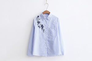 Autumn Floral Embroidery White Long Sleeve Women Blouses Blue Striped Shirt Cotton Casual Women Tops Blusas 2018 Fashion shirt